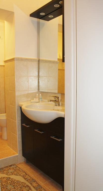Alfieri Home Holiday Roma Ngoại thất bức ảnh