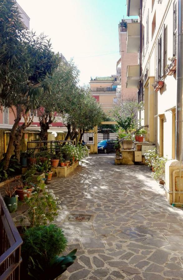 Alfieri Home Holiday Roma Ngoại thất bức ảnh